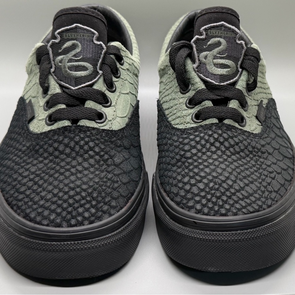 Vans x Harry Potter Slytherin Sneakers – Size 8.5 Men / 10.0 Women – Rare Collab